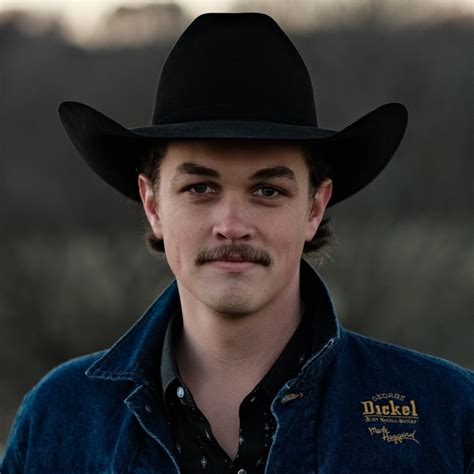 Zach top - Kentucky Bluebird - Keith Whitley Cover | Zach Top. You make these main stream country artists look like crap! Great song. Preciate you doing the whole song!! Man that’s the best cover of that song I’ve ever heard.